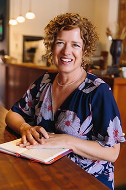 1-CynthiaMorris_photo_2